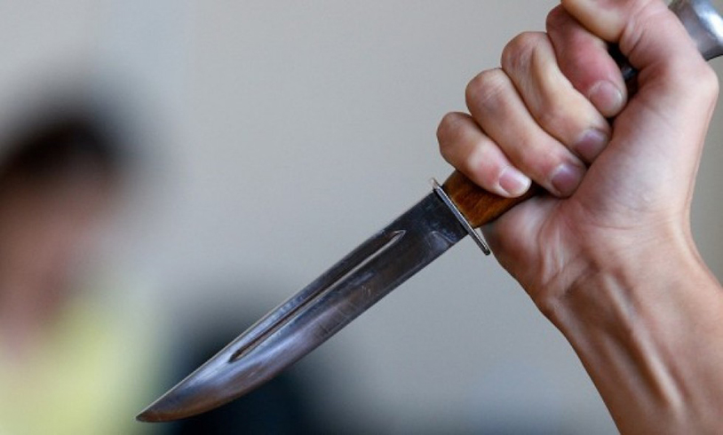 В Бобруйске мужчина напал на свою подругу с ножом