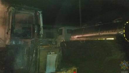 Погрузчик горел на мехдворе в Осиповичском районе