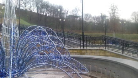Могилёвский Горводоканал установил световые фонтаны в Подниколье (фото)