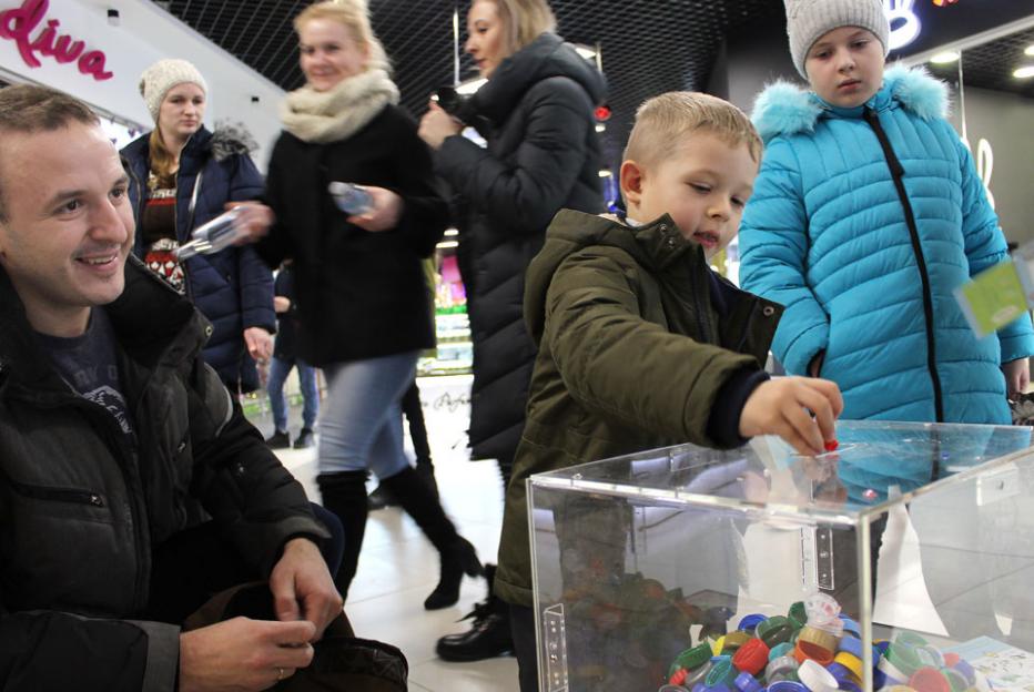 Могилёв поддержал акцию по сбору пластиковых бутылок и крышечек (фото)