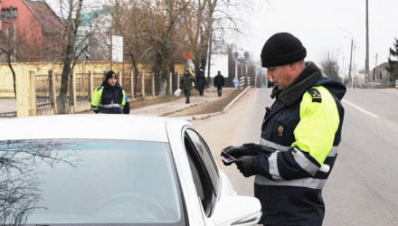 В Бобруйском районе бесправник сел за руль в первый же день после лишения прав