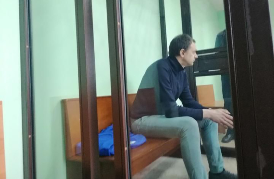 В Гродно судят преподавателя кружка, который курил марихуану с детьми на занятиях