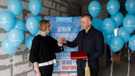 Двум белорускам подарили по квартире в Минске за покупку сыра и селедки